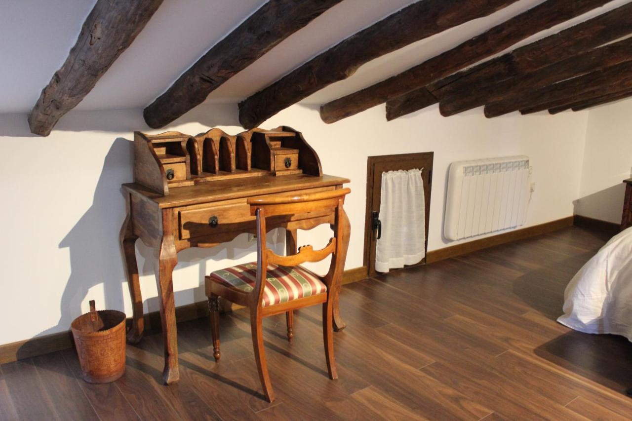 Apartamentos Rurales 'Los Soportales' Tendilla ภายนอก รูปภาพ