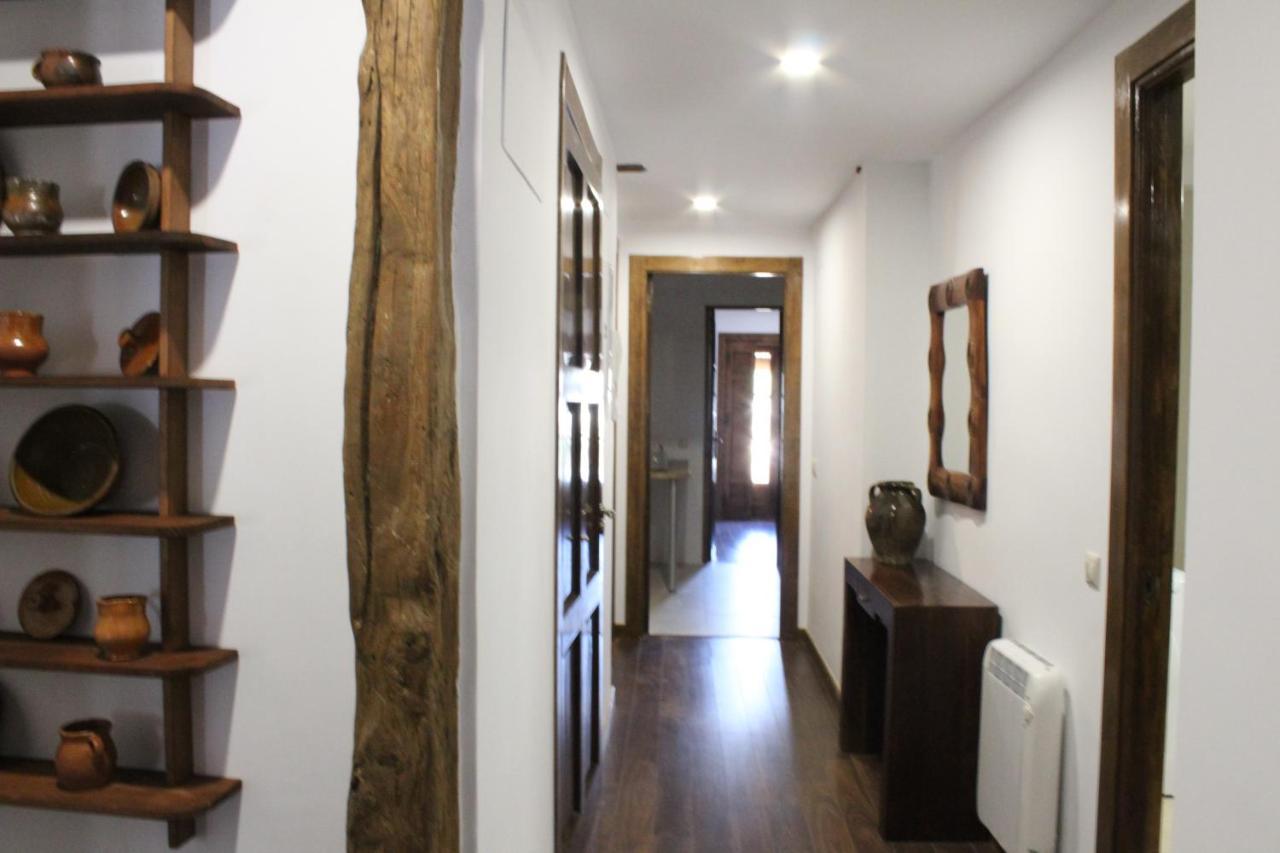 Apartamentos Rurales 'Los Soportales' Tendilla ภายนอก รูปภาพ