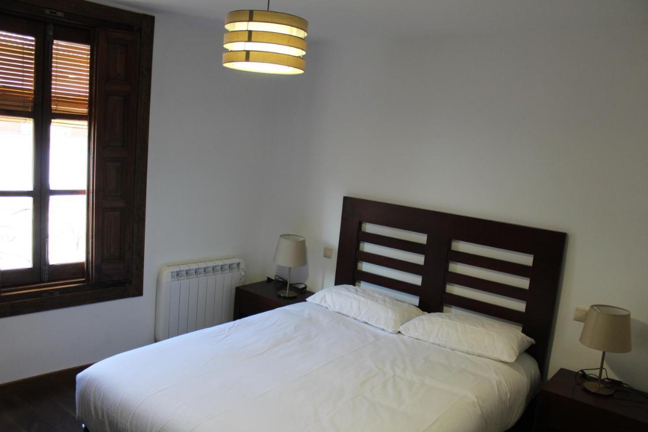 Apartamentos Rurales 'Los Soportales' Tendilla ภายนอก รูปภาพ