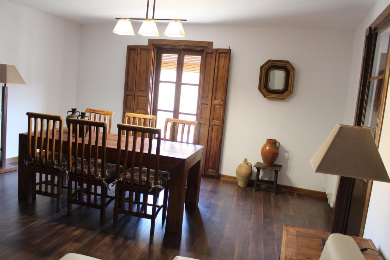 Apartamentos Rurales 'Los Soportales' Tendilla ภายนอก รูปภาพ