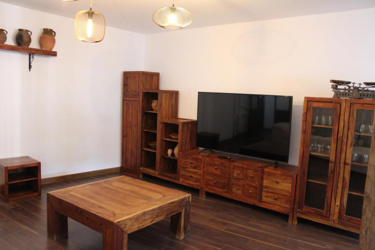 Apartamentos Rurales 'Los Soportales' Tendilla ภายนอก รูปภาพ
